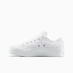 Chuck Taylor All Star Lift Platform Lace